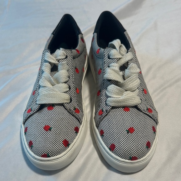 Kate Spade Apple Sneakers | fall sneakers Size 8 New In Box - Picture 5 of 5